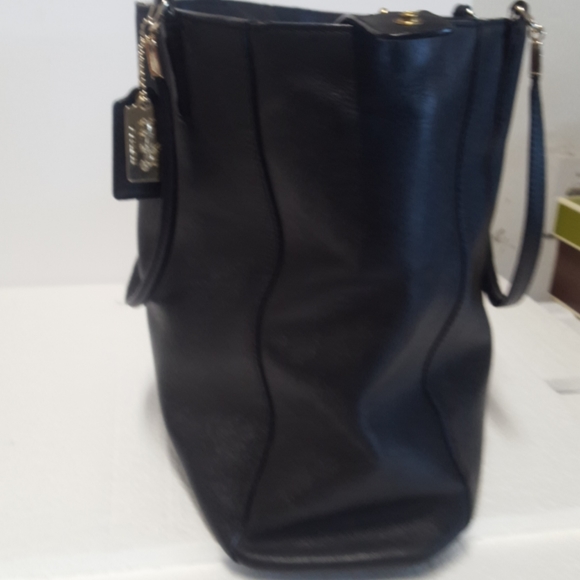 COACH Shoulder Tote Bag Zip -Top Closure - Picture 6 of 8